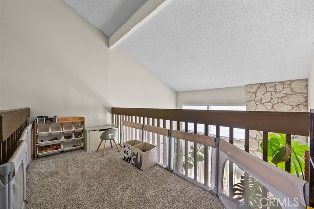 Detail Gallery Image 16 of 47 For 20931 Judah Ln #35,  Newhall,  CA 91321 - 2 Beds | 3 Baths