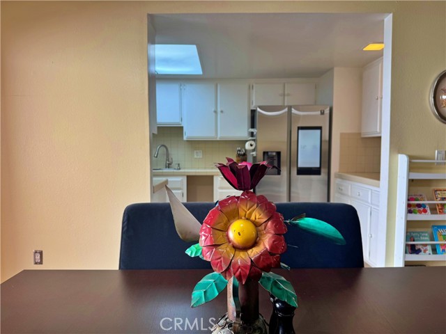 Detail Gallery Image 28 of 54 For 4177 Manhattan Beach Blvd., Lawndale,  CA 90260 - 3 Beds | 3 Baths