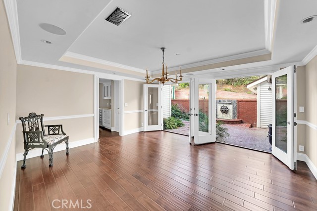 Detail Gallery Image 15 of 71 For 1962 Lower Lake Dr, North Tustin,  CA 92705 - 6 Beds | 7/1 Baths
