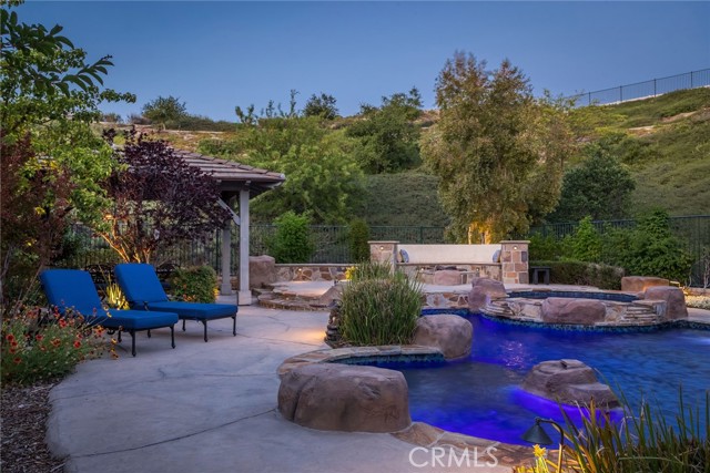17138 Hickory Ridge Court, Canyon Country CA: https://media.crmls.org/medias/6772350f-5eb1-4b03-9bdb-d1df4198ccc5.jpg