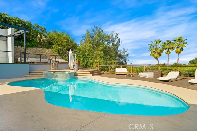 Detail Gallery Image 43 of 65 For 11308 Dona Teresa Dr, Studio City,  CA 91604 - 5 Beds | 4 Baths