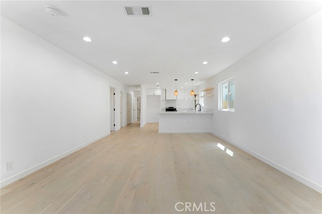 Detail Gallery Image 3 of 17 For 2740 S Sycamore, Los Angeles,  CA 90016 - 3 Beds | 2 Baths