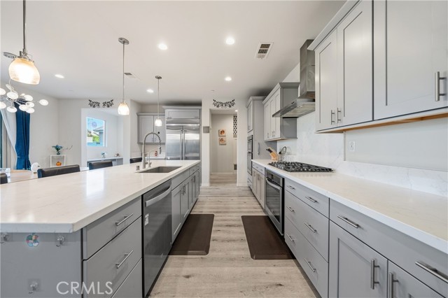 Detail Gallery Image 14 of 56 For 11111 Day, Jurupa Valley,  CA 91752 - 7 Beds | 5 Baths