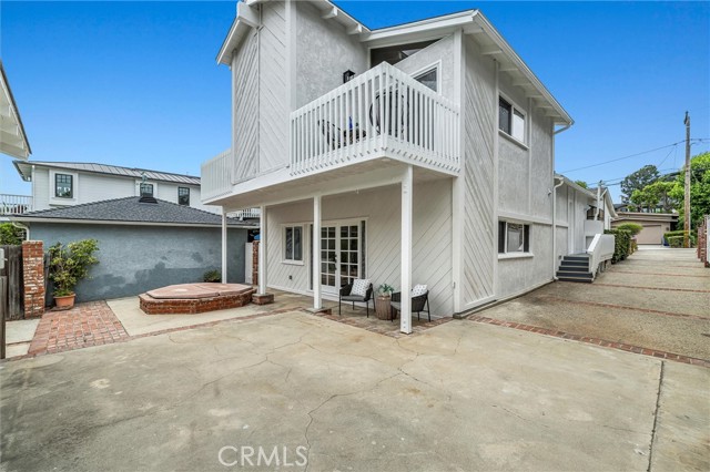 628 29th Street, Manhattan Beach CA: https://media.crmls.org/medias/677663a0-f45d-40fb-9c2b-8e42d263e941.jpg