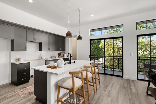 Detail Gallery Image 9 of 75 For 581 Higuera St #301,  San Luis Obispo,  CA 93401 - 2 Beds | 2 Baths