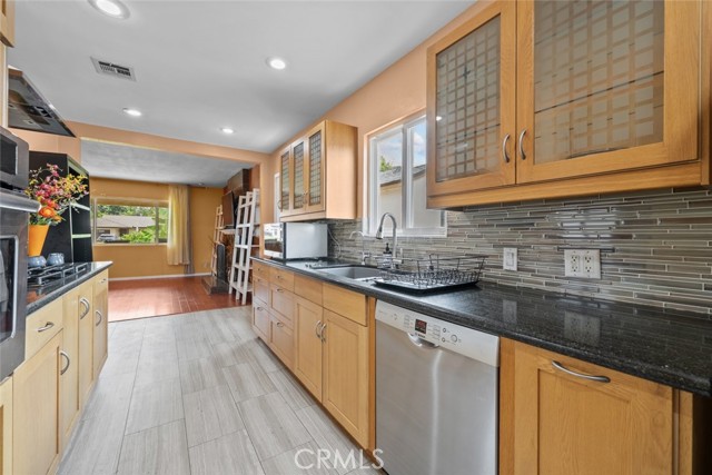 Detail Gallery Image 12 of 38 For 6425 Satsuma Ave, North Hollywood,  CA 91606 - 2 Beds | 2 Baths