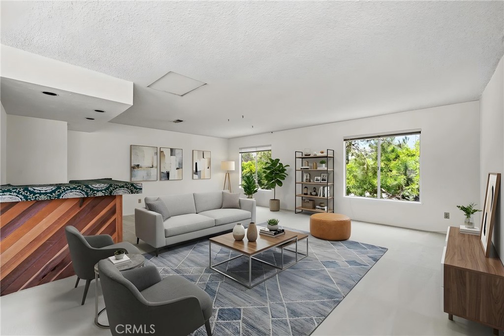 https://media.crmls.org/medias/6777bbed-8d87-488c-9c38-bee3be88285b.jpg?preset=X-Large