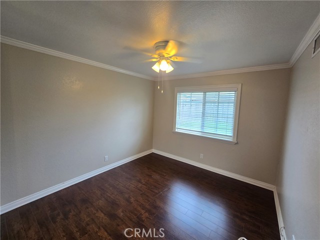Detail Gallery Image 15 of 33 For 6792 Sylvia Dr, Huntington Beach,  CA 92647 - 4 Beds | 2 Baths