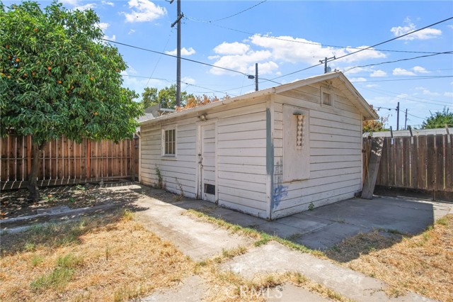 Detail Gallery Image 26 of 34 For 330 W 22nd St, Merced,  CA 95340 - 2 Beds | 1 Baths