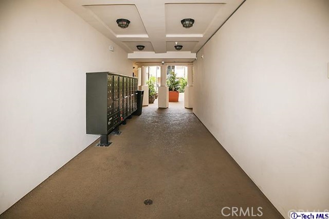 3 Bed Home for Sale in Sherman Oaks, California