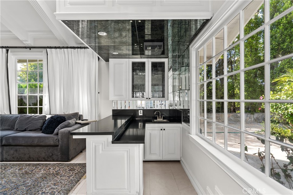 MLS #SR25241192 image #8