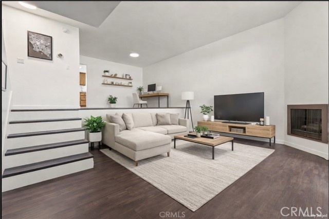 Front Image Thumbnail for CRSR26087953