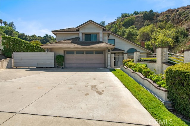 931 Heritage Drive, West Covina CA: https://media.crmls.org/medias/67798a3e-7a29-492c-979f-11b06dfd2cea.jpg