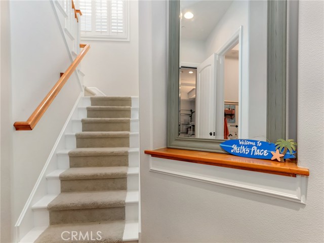 1728 Haynes Lane, Redondo Beach, California 90278, 4 Bedrooms Bedrooms, ,2 BathroomsBathrooms,Residential,Sold,Haynes,SB17237619