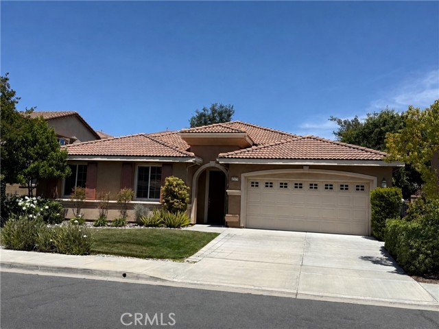 feature listing property photo