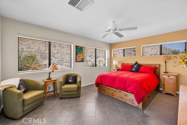 Detail Gallery Image 15 of 47 For 7880 Wesley Rd, Joshua Tree,  CA 92252 - 3 Beds | 2/1 Baths