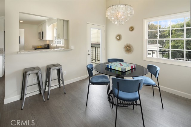 Detail Gallery Image 10 of 16 For 321 Iris Ave, Corona Del Mar,  CA 92625 - 2 Beds | 2 Baths