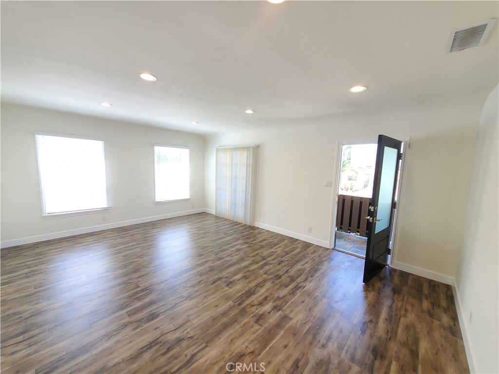 1521 N Columbus Avenue Glendale img 10