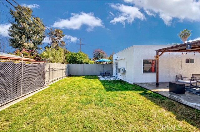 447 Hullett Street, Long Beach, California 90805, 2 Bedrooms Bedrooms, ,2 BathroomsBathrooms,Single Family Residence,For Sale,Hullett,SB24078331