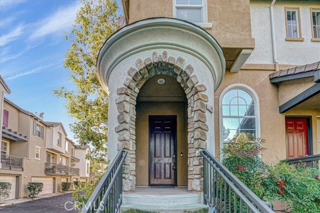 MLS# OC22257954