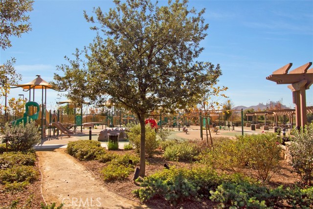 30902 Palette Road, Murrieta CA: https://media.crmls.org/medias/677d04cb-a5b6-45d7-a93f-1acaac4d8ac7.jpg