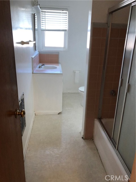 12961 Panama Street, Los Angeles CA: https://media.crmls.org/medias/677d692a-7f5b-47f0-b752-06d79bbfb726.jpg
