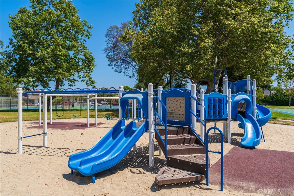 MLS #OC26110443 image #37