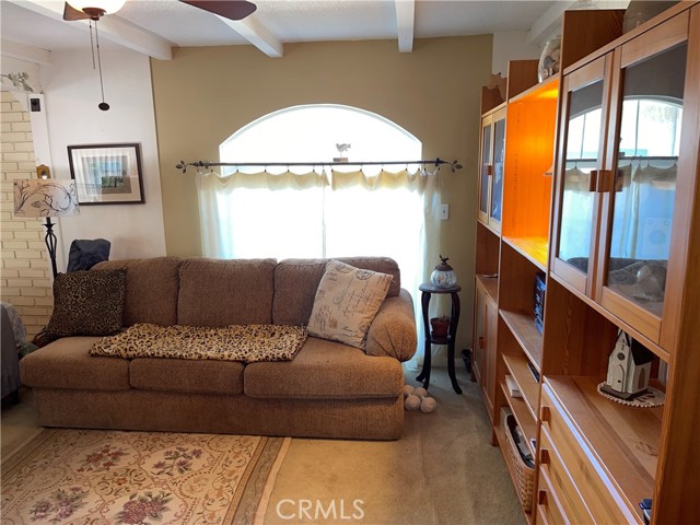 4488 Hillside Avenue, Norco CA: https://media.crmls.org/medias/677da685-c41d-4e19-8662-22a89e9d78cf.jpg