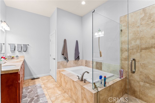 Detail Gallery Image 29 of 55 For 27312 Little Bear Rd, Lake Arrowhead,  CA 92391 - 4 Beds | 4/1 Baths