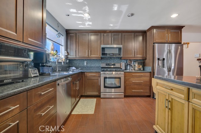 6646 Berquist photo 10