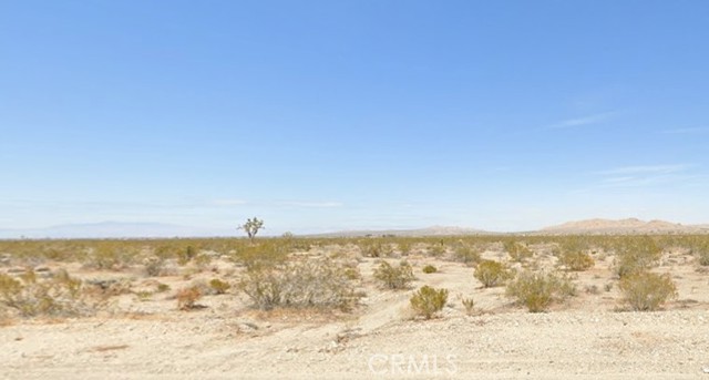 150 E Avenue S6, Palmdale CA: https://media.crmls.org/medias/677ee9ad-759f-4536-9f2c-e96929f1ec05.jpg