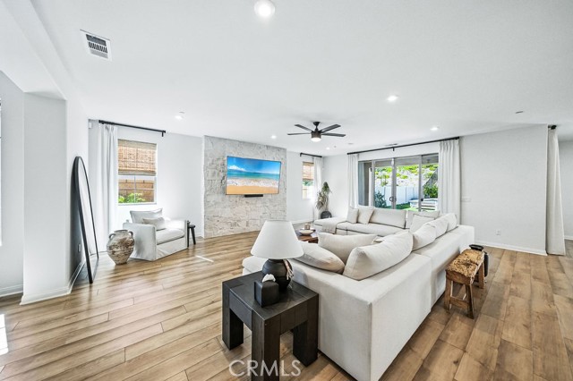 Detail Gallery Image 32 of 70 For 2428 Monroe Pl, Escondido,  CA 92027 - 4 Beds | 3/1 Baths