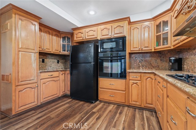 Detail Gallery Image 10 of 29 For 337 E Chapman, Placentia,  CA 92870 - 2 Beds | 2/1 Baths