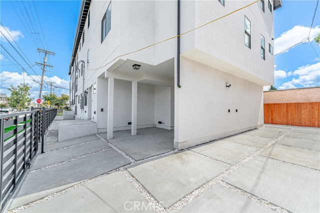 Detail Gallery Image 68 of 72 For 3653 Halldale Ave, Los Angeles,  CA 90018 - – Beds | – Baths