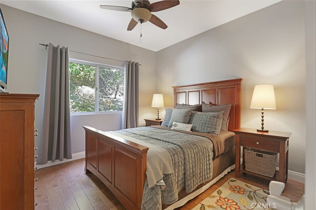 MLS #OC25218182 image #30