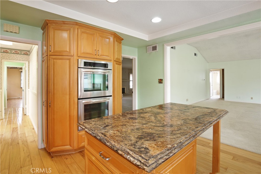 MLS #DW25221311 image #10