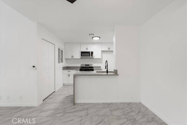 Detail Gallery Image 9 of 25 For 7001 Church Ave #23,  Highland,  CA 92346 - 2 Beds | 1 Baths