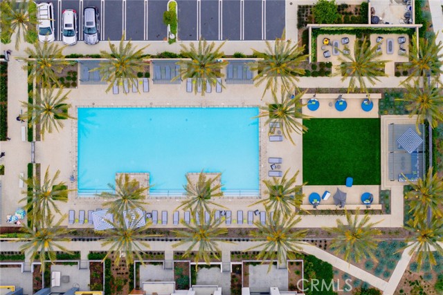 16321 Dawn Way, Tustin CA: https://media.crmls.org/medias/677fed8e-b348-409d-8072-587a53b3a9ac.jpg