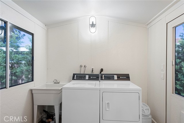 Detail Gallery Image 15 of 27 For 15373 San Ardo Dr, La Mirada,  CA 90638 - 3 Beds | 2 Baths