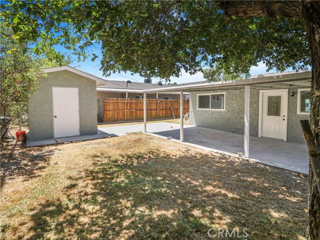 13918 Flallon Avenue, Norwalk CA: https://media.crmls.org/medias/67806b32-7380-4640-879e-300a147c5f74.jpg