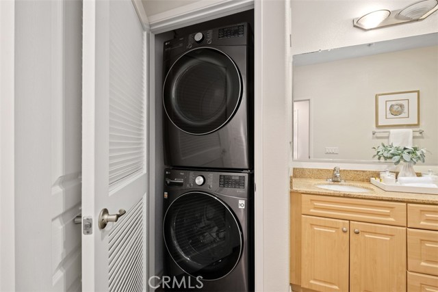 Detail Gallery Image 19 of 22 For 3458 Watermarke, Irvine,  CA 92612 - 1 Beds | 1 Baths