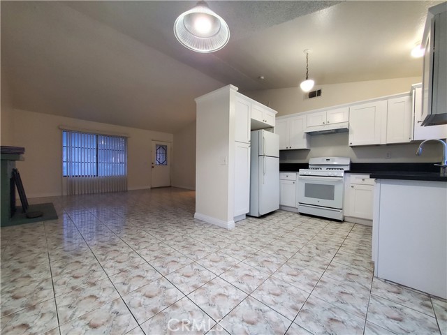 Image 3 for 2131 Grand Ave, San Bernardino, CA 92407