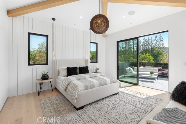 4601 Vista De Oro Avenue, Woodland Hills CA: https://media.crmls.org/medias/6783019a-e85d-4f2b-ad6b-53f3835b129d.jpg