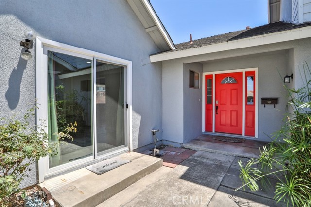 11112 Camellia Avenue, Fountain Valley CA: https://media.crmls.org/medias/6784769d-a9d3-4924-a4aa-26768dbd850e.jpg