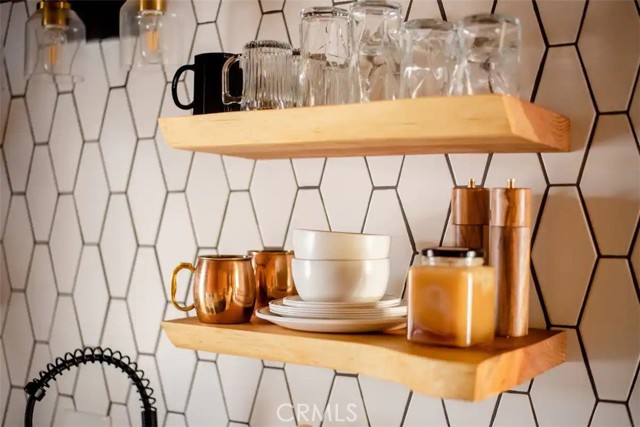 Detail Gallery Image 12 of 29 For 446 Riverside, Sugarloaf,  CA 92386 - 1 Beds | 1 Baths