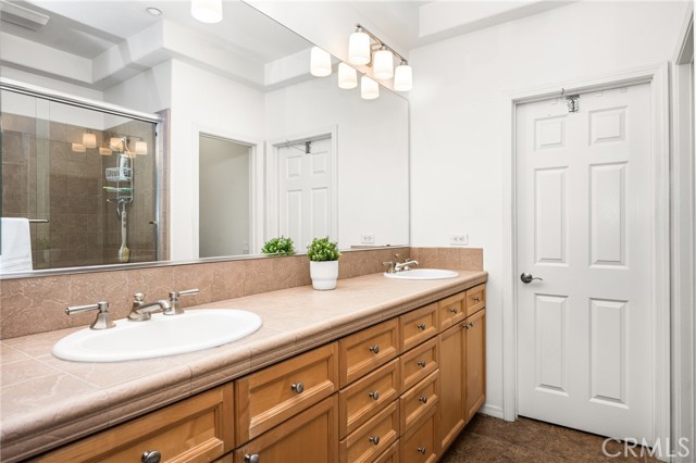 92 Chula Vista, Irvine CA: https://media.crmls.org/medias/6787802f-f7bc-437a-a202-299472270532.jpg