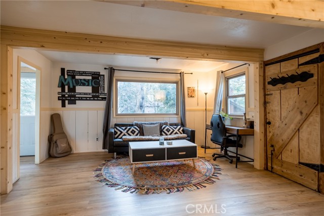 Detail Gallery Image 12 of 28 For 42721 Willow Ave, Big Bear Lake,  CA 92315 - 3 Beds | 1 Baths