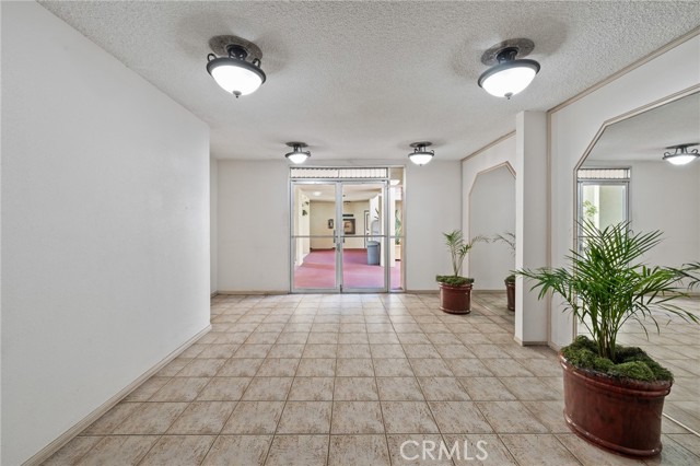 Detail Gallery Image 24 of 30 For 5674 Windsor Way #109,  Culver City,  CA 90230 - 2 Beds | 2 Baths