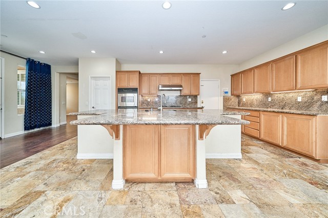 Detail Gallery Image 6 of 30 For 5008 Glenview, Chino Hills,  CA 91709 - 5 Beds | 4/1 Baths