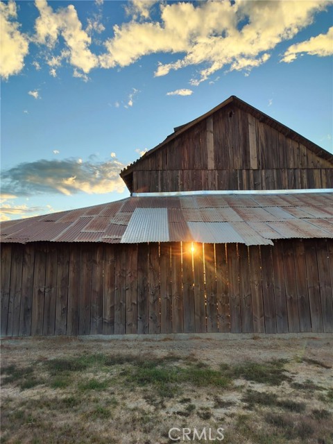 Image 34 of 36 For 1762 County Road R